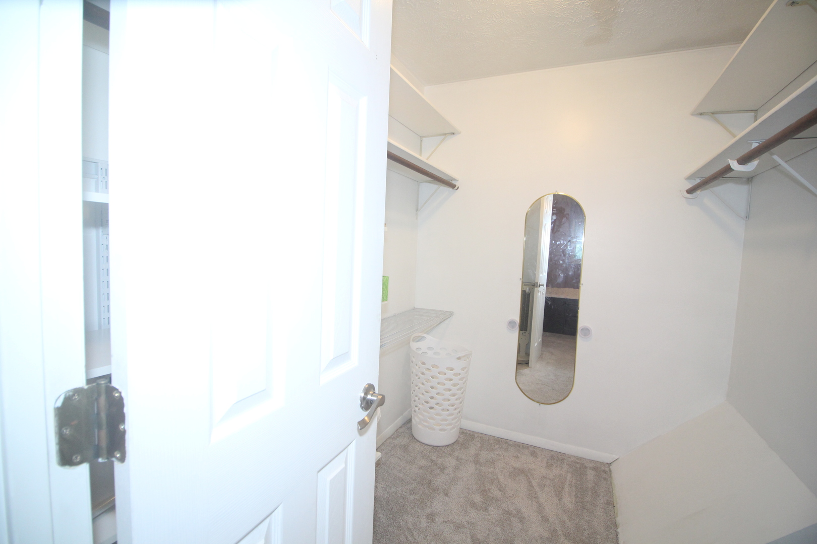 1530 Hunt Drive B Property Photo 14