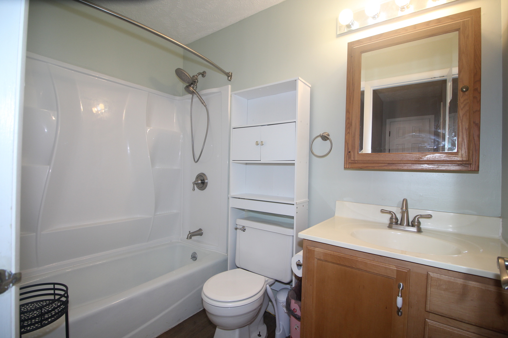 1530 Hunt Drive B Property Photo 17