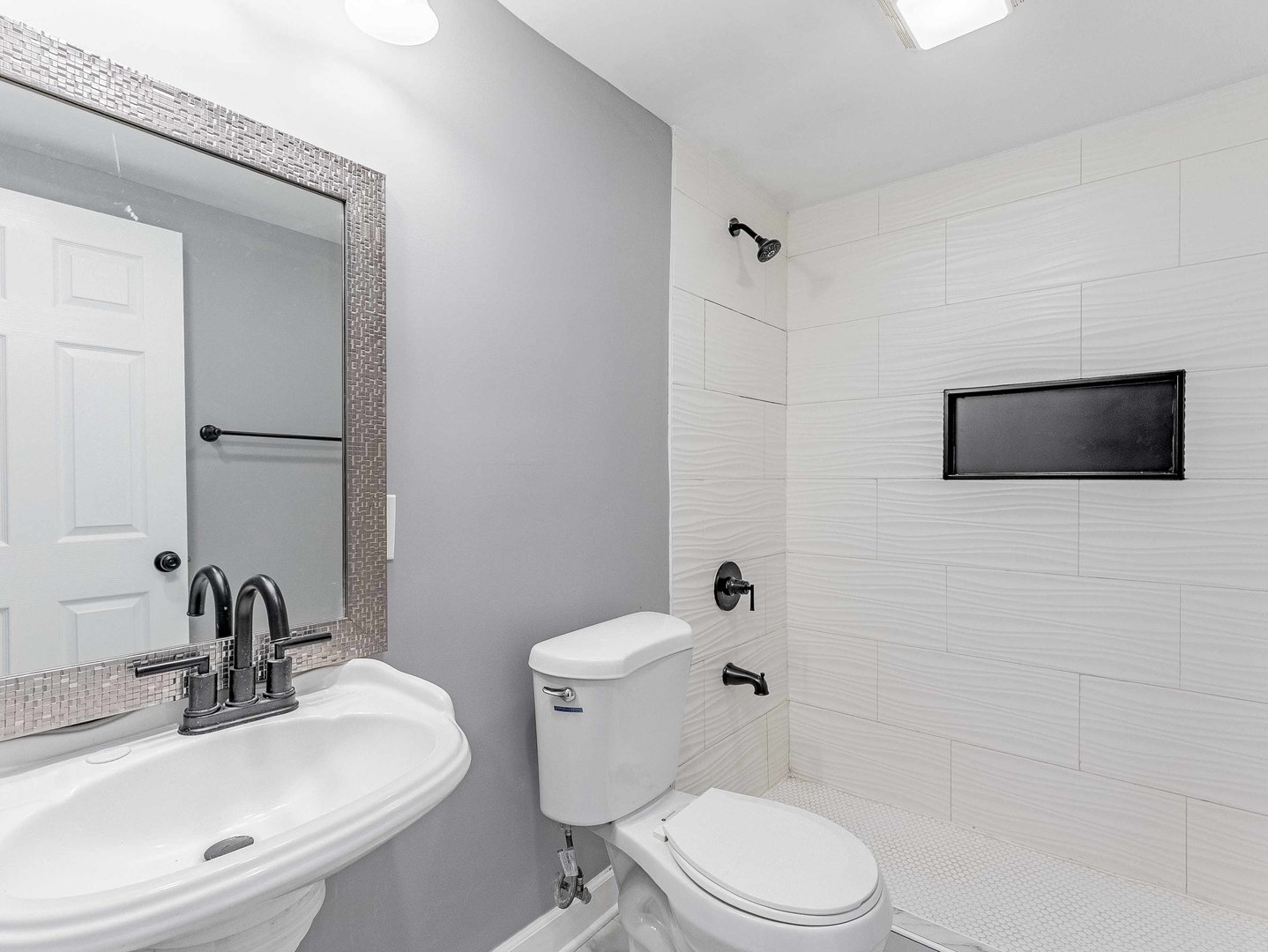 27 N Lockwood Avenue Property Photo 27