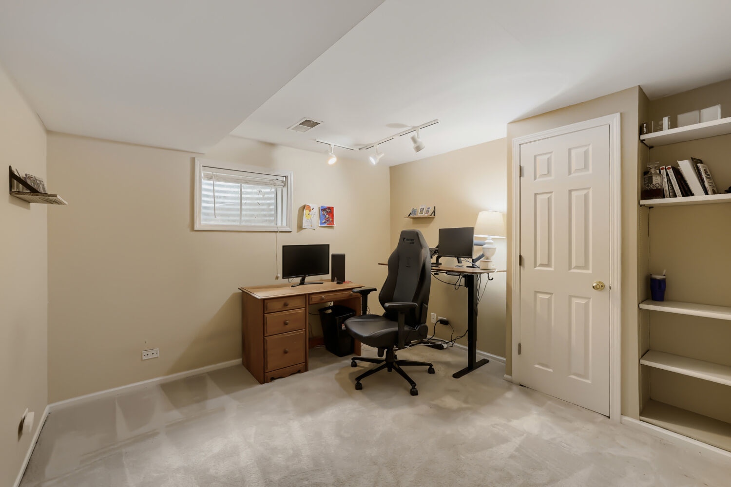 19 Longview Court Property Photo 23