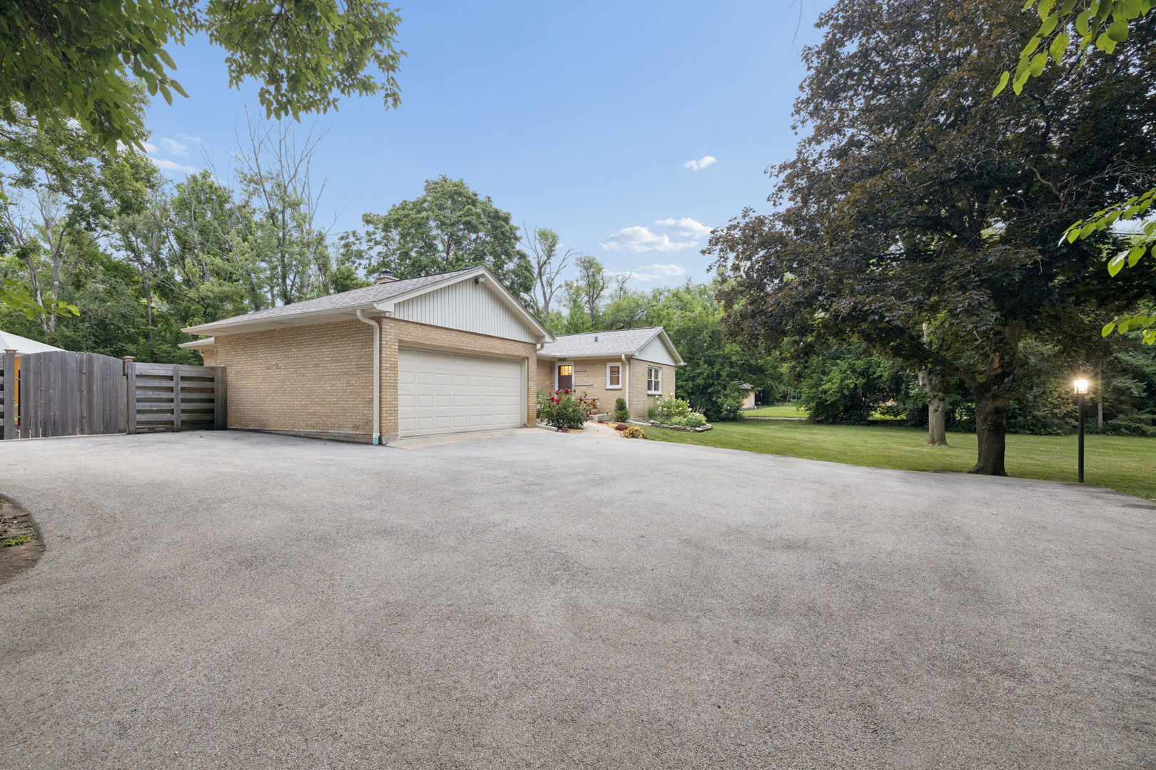 8165 Clarendon Hills Road Property Photo 3