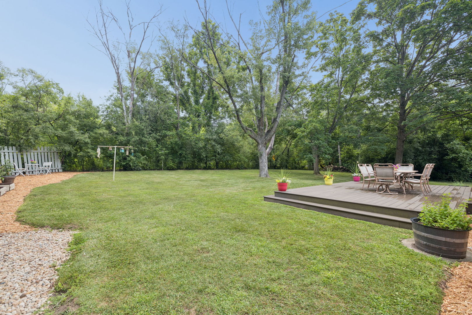 8165 Clarendon Hills Road Property Photo 27