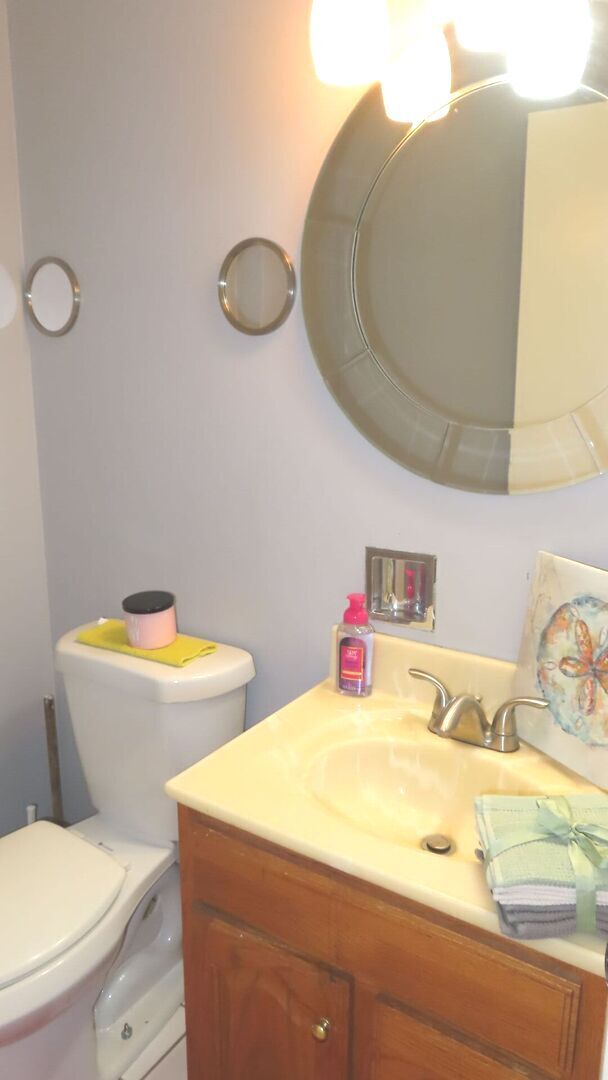 1233 W 110th Place Property Photo 5