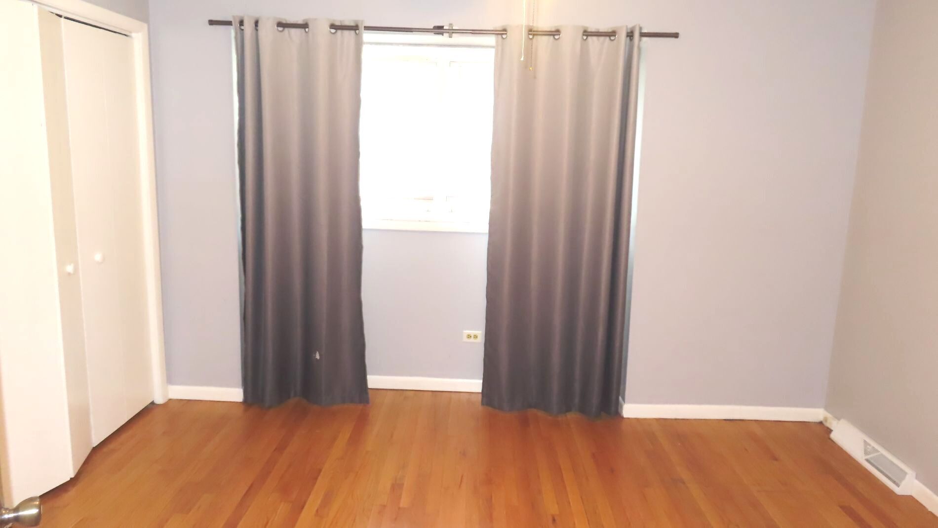 1233 W 110th Place Property Photo 14