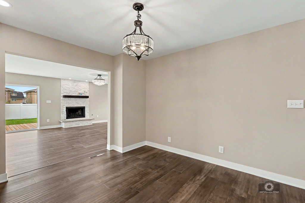 605 Gloria Street Property Photo 10