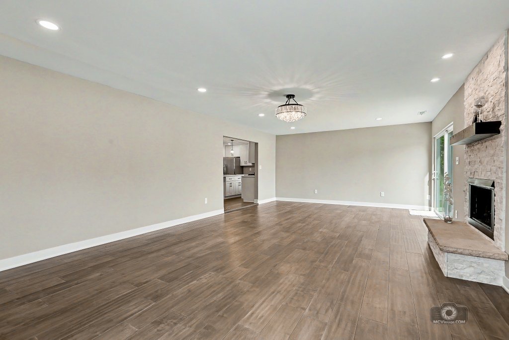 605 Gloria Street Property Photo 11