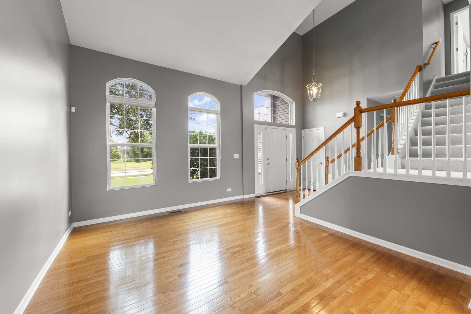 3111 Drury Lane Property Photo 3