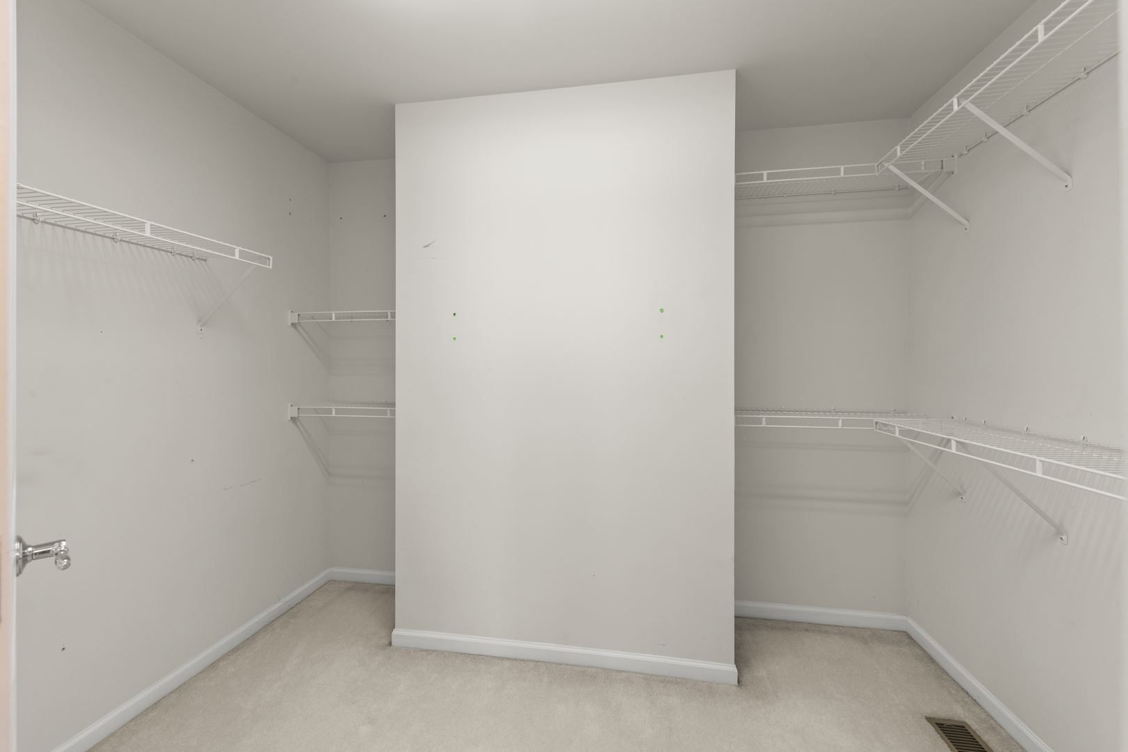 3111 Drury Lane Property Photo 20