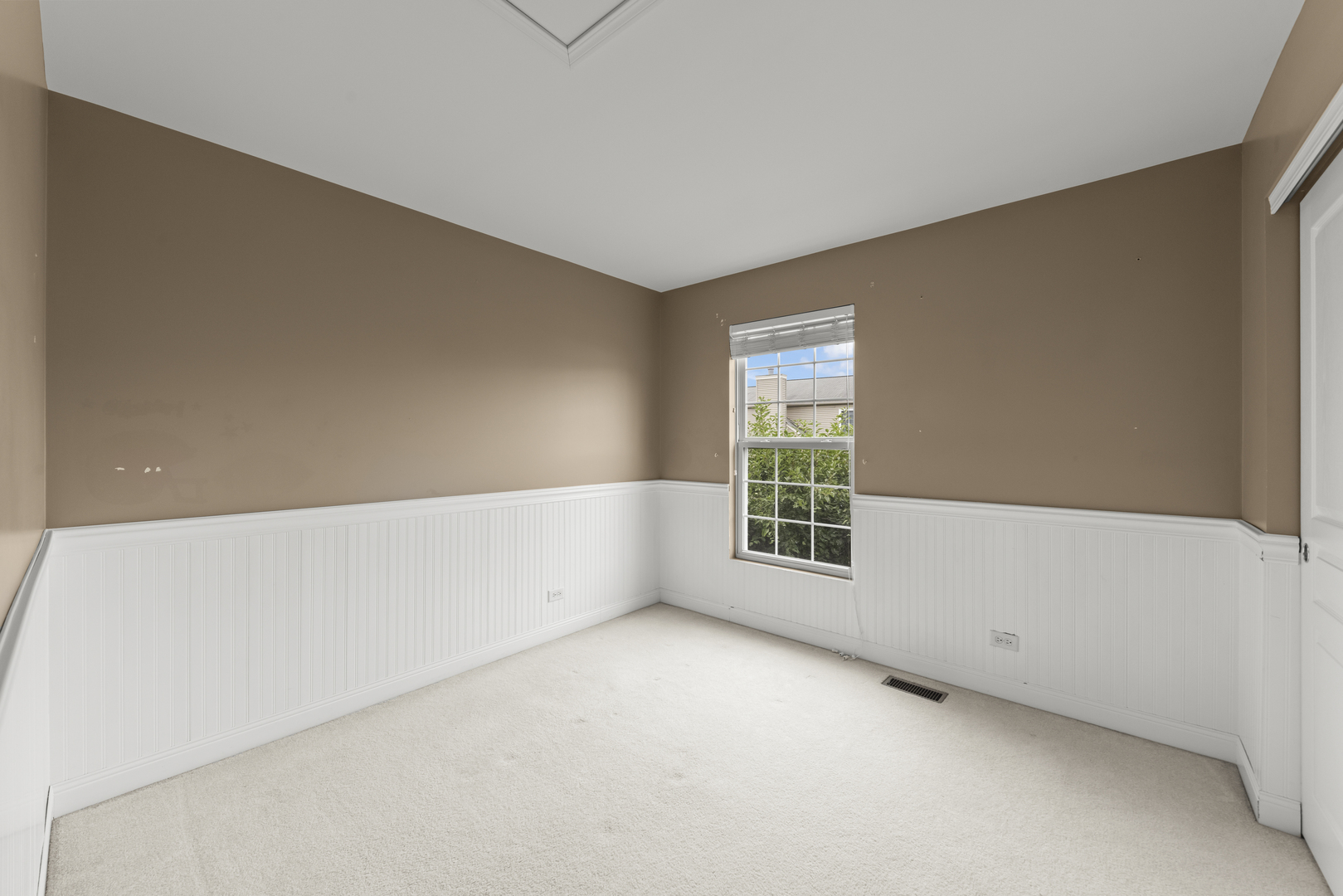 3111 Drury Lane Property Photo 21
