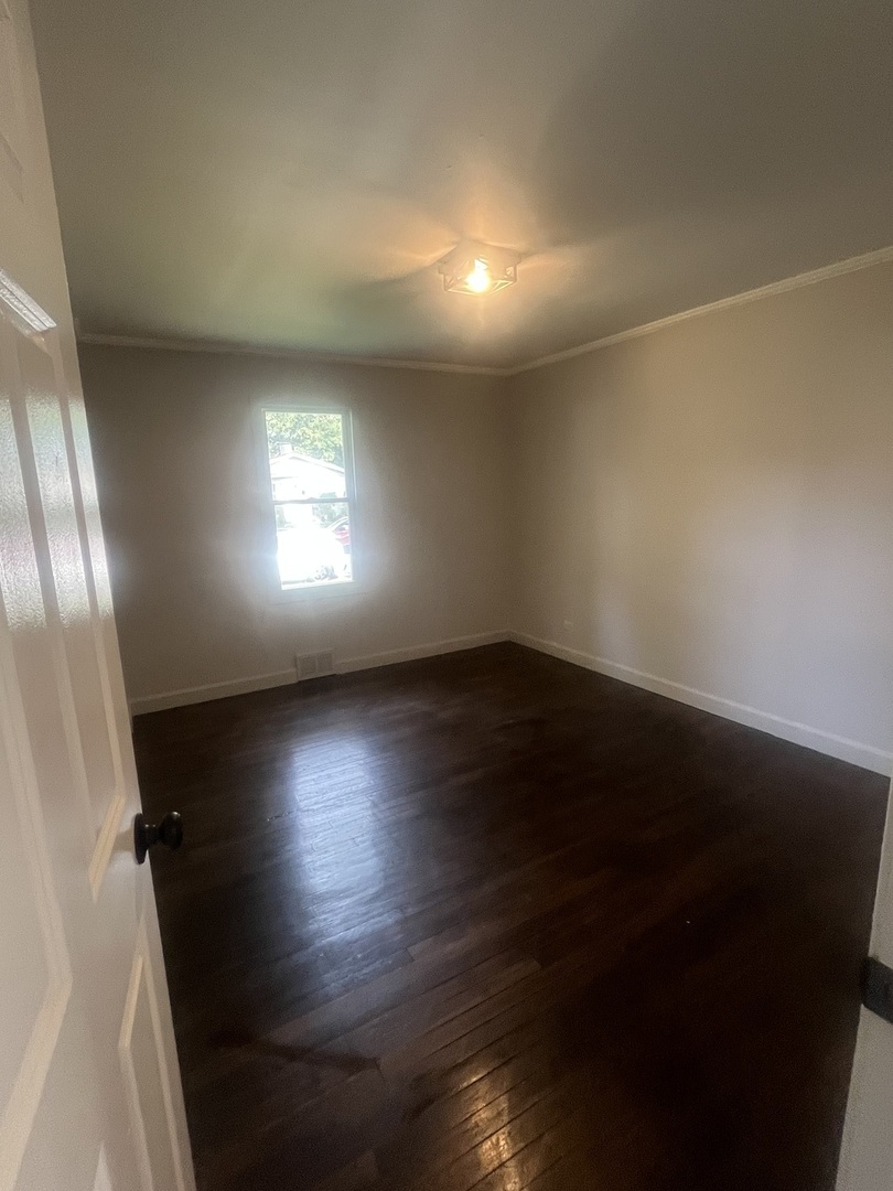 16750 Bulger Avenue Property Photo 13