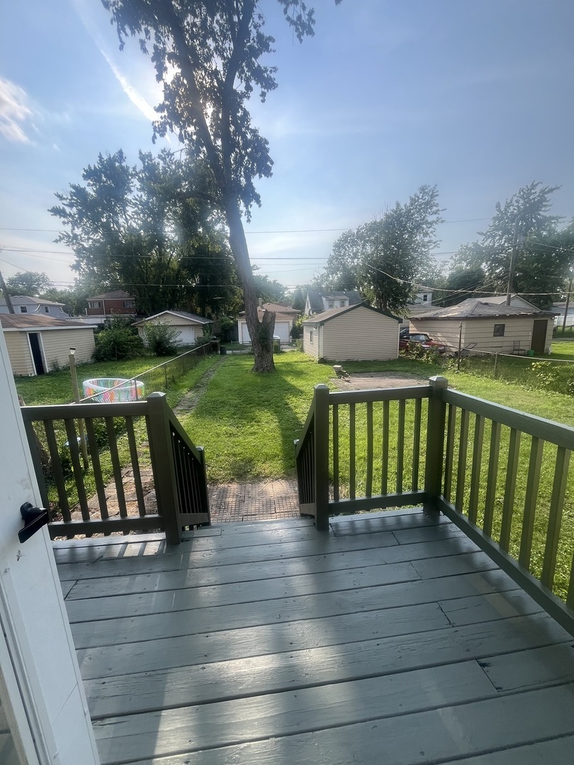 16750 Bulger Avenue Property Photo 25