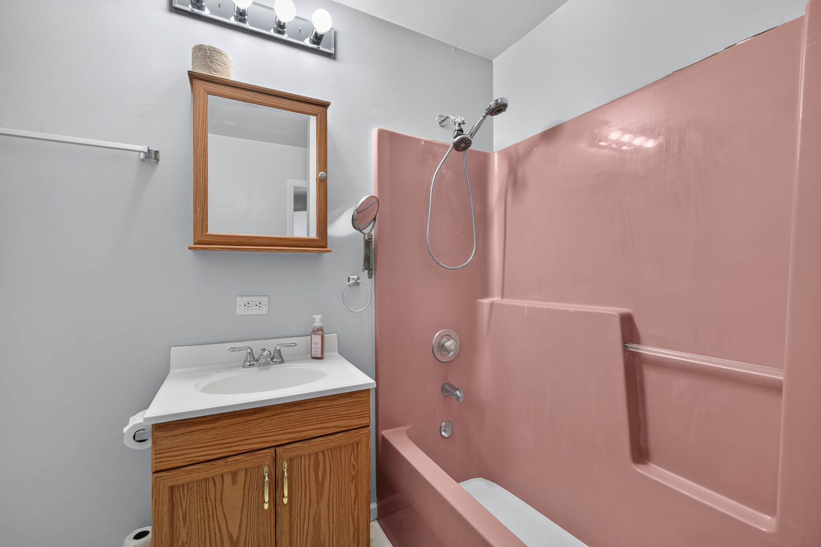 2s640 Cerny Road A4 Property Photo 21