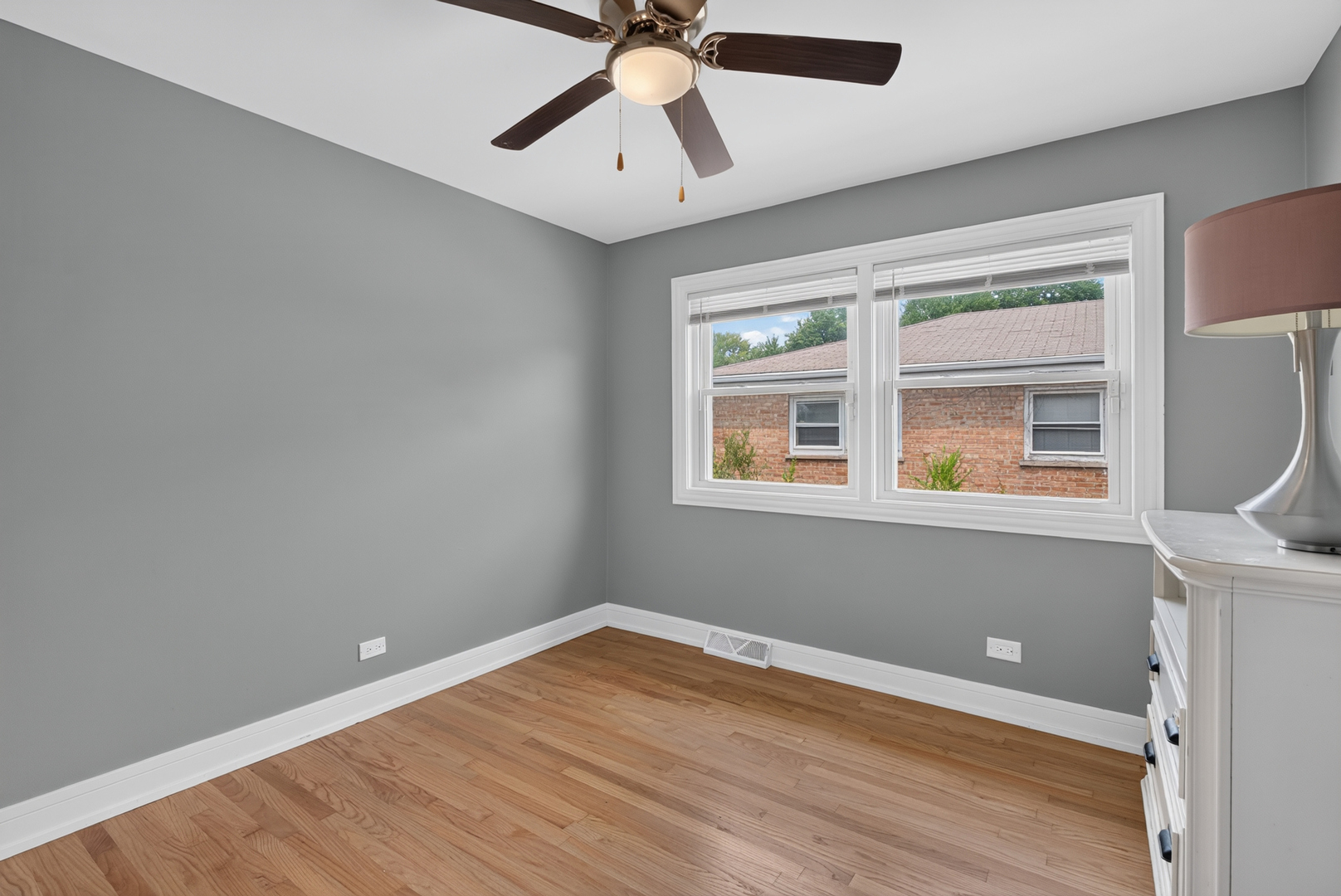 272 Madison Avenue Property Photo 7