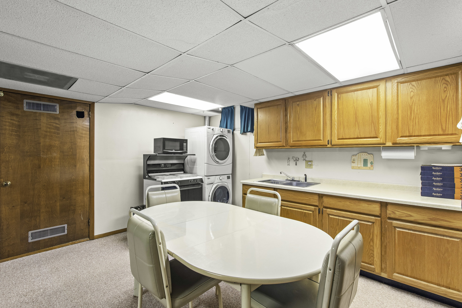 699 Karen Drive Property Photo 22