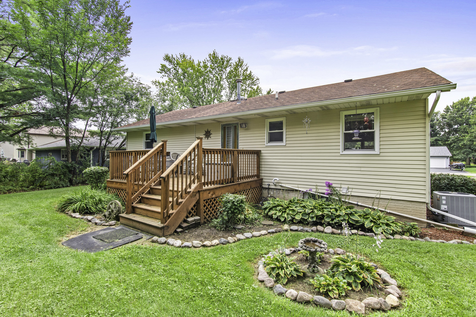 699 Karen Drive Property Photo 32