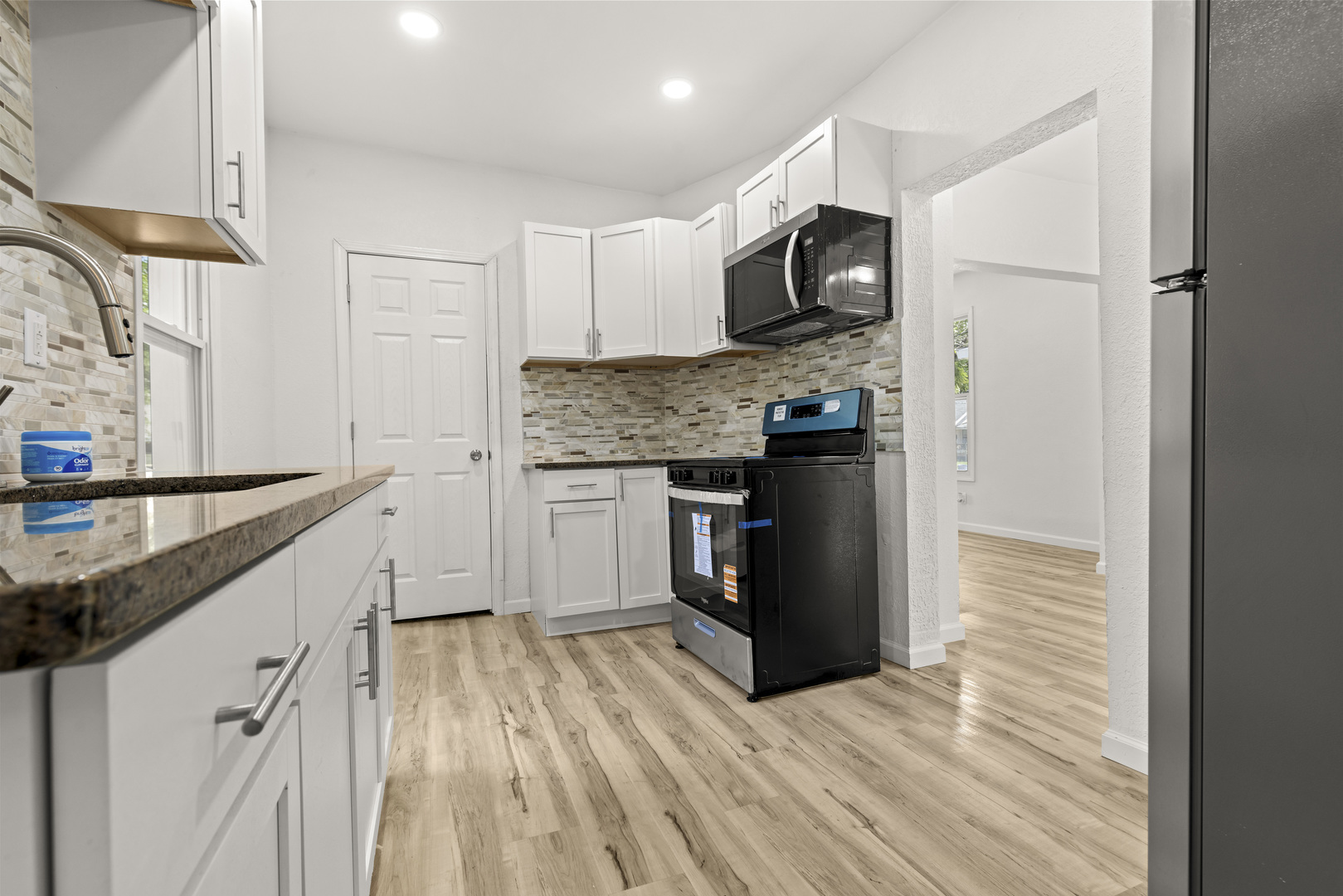 1113 22nd Avenue Property Photo 6