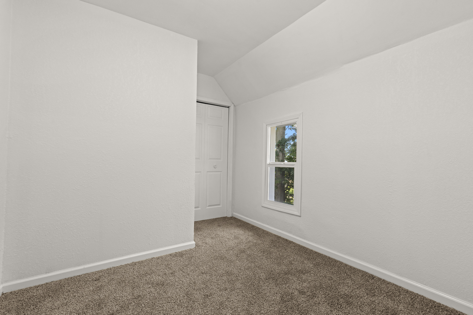 1113 22nd Avenue Property Photo 10