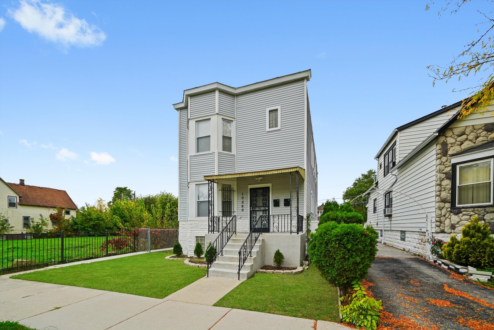 10560 S Lafayette Avenue Property Photo 19