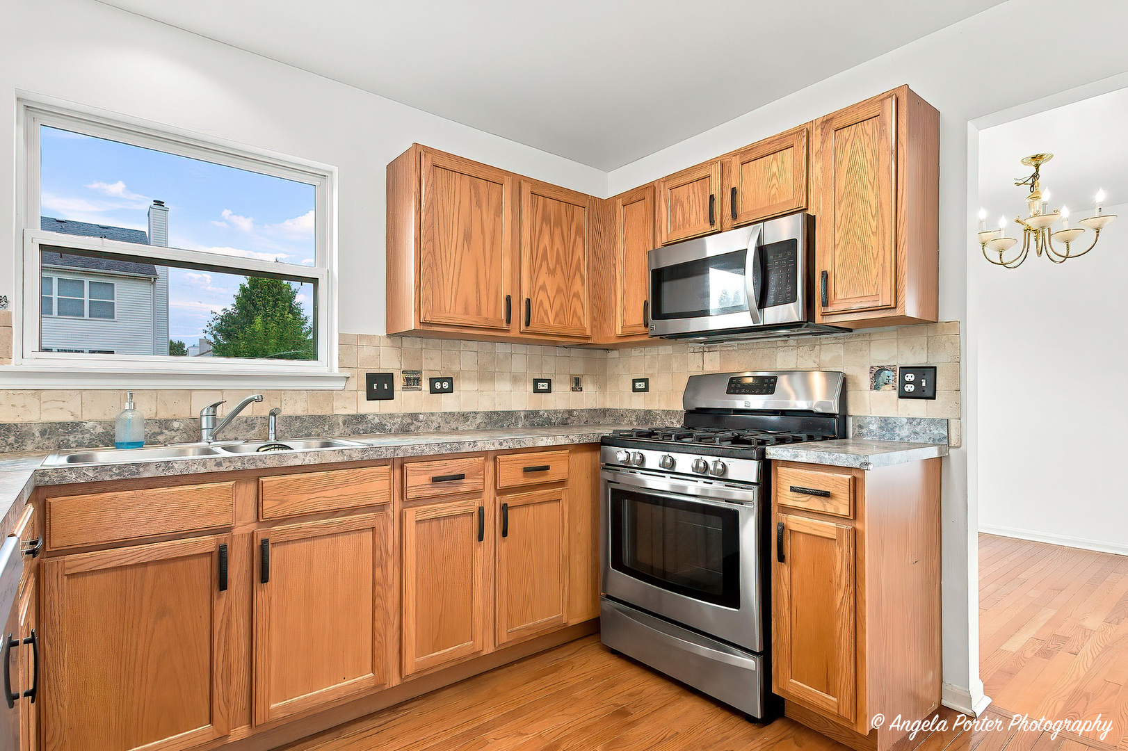 10570 Wing Pointe Drive Property Photo 10