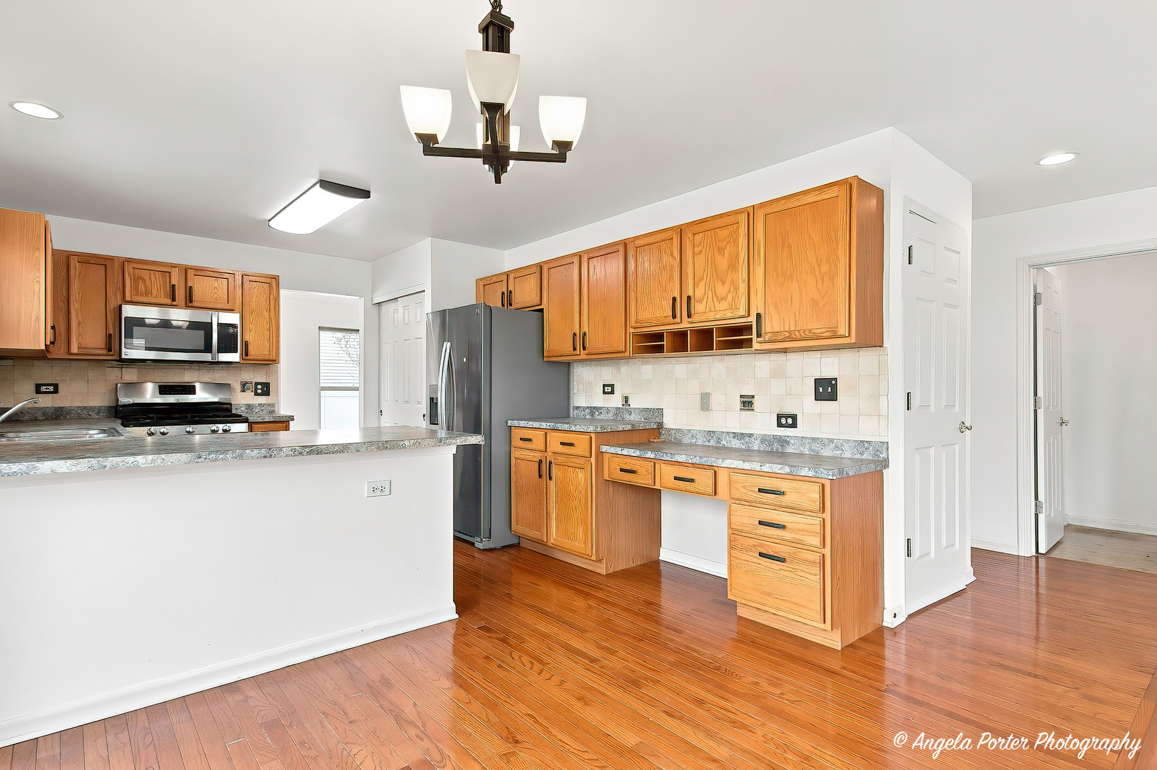 10570 Wing Pointe Drive Property Photo 12