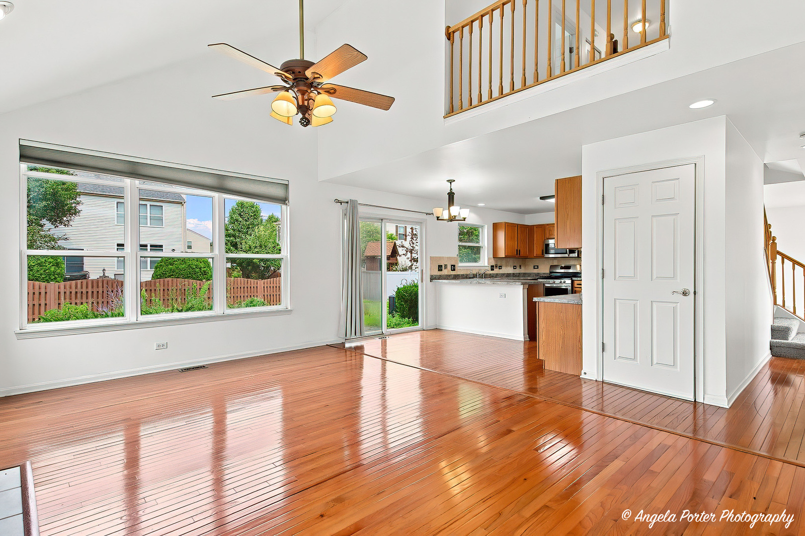 10570 Wing Pointe Drive Property Photo 16