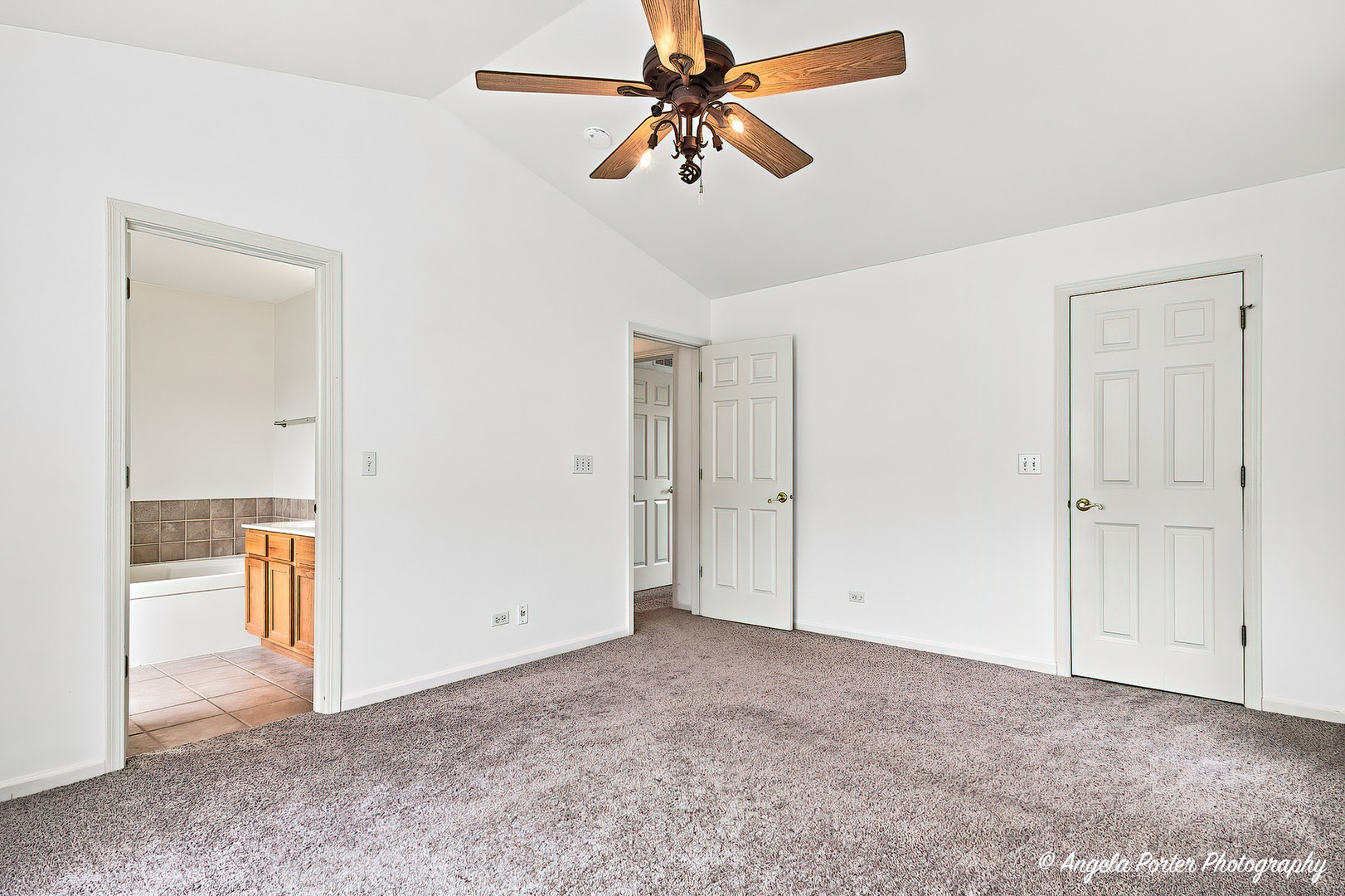 10570 Wing Pointe Drive Property Photo 28