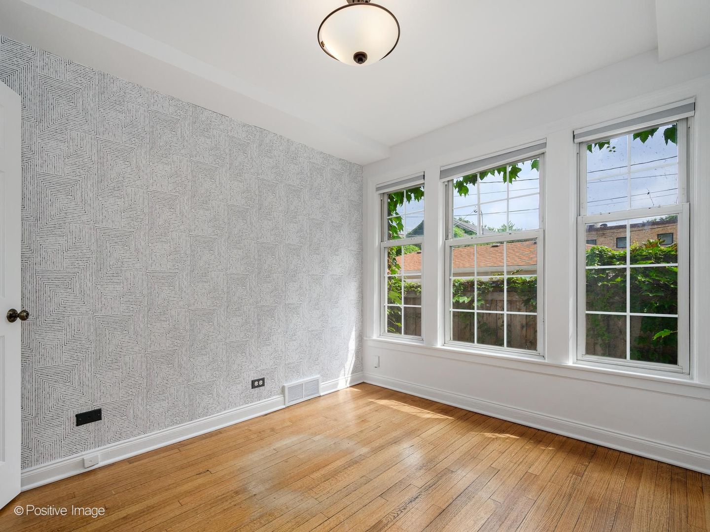 140 N Cuyler Avenue Property Photo 13