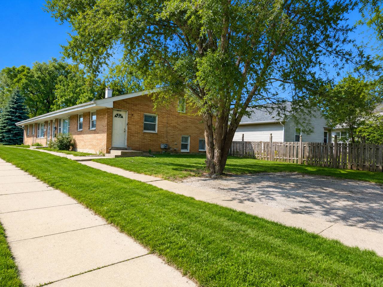 2623 Gilboa Avenue Property Photo 15