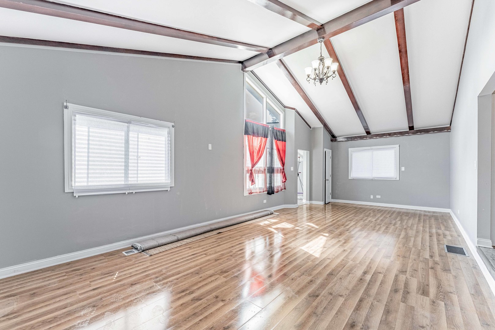 16332 Kedzie Avenue Property Photo 7