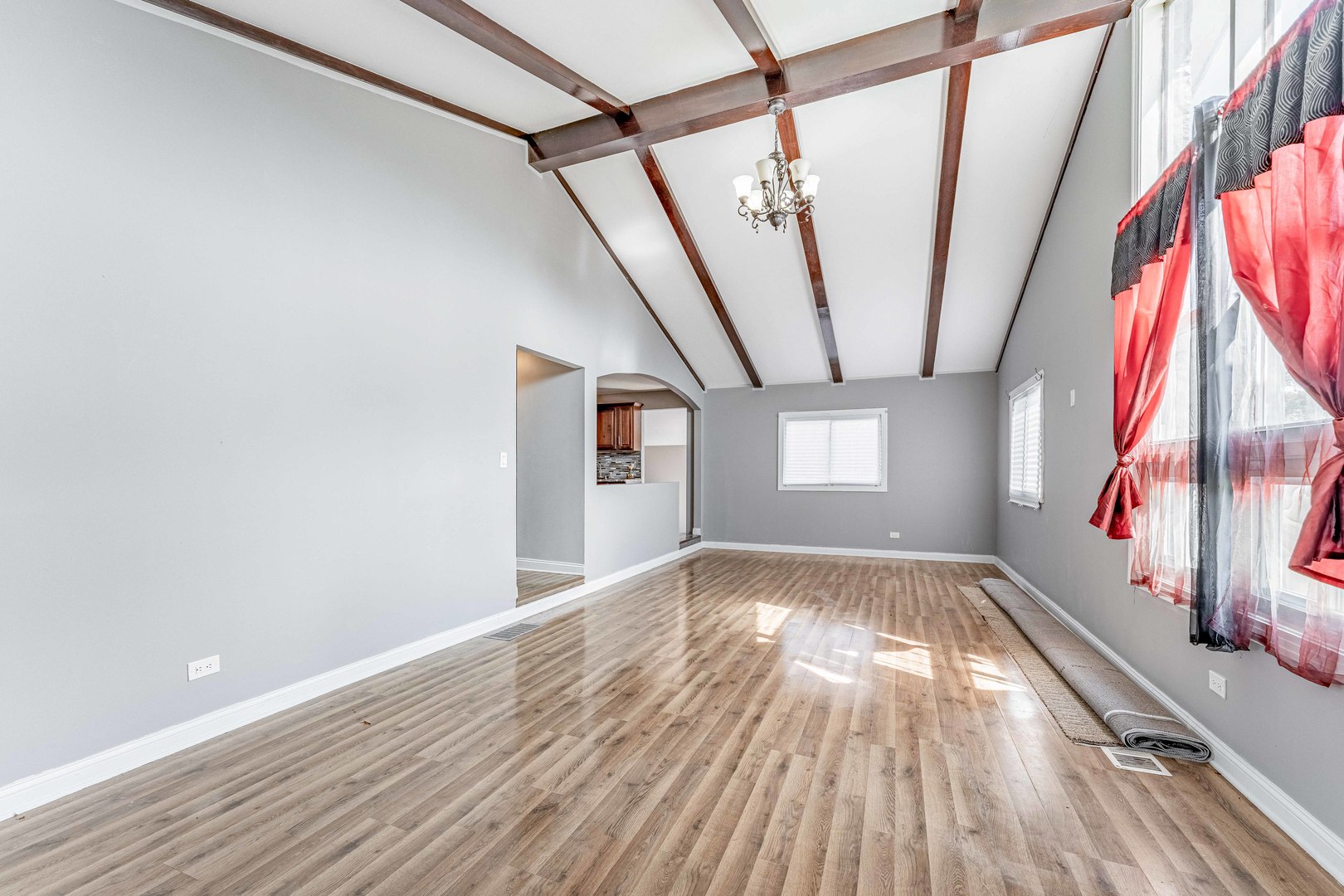 16332 Kedzie Avenue Property Photo 8