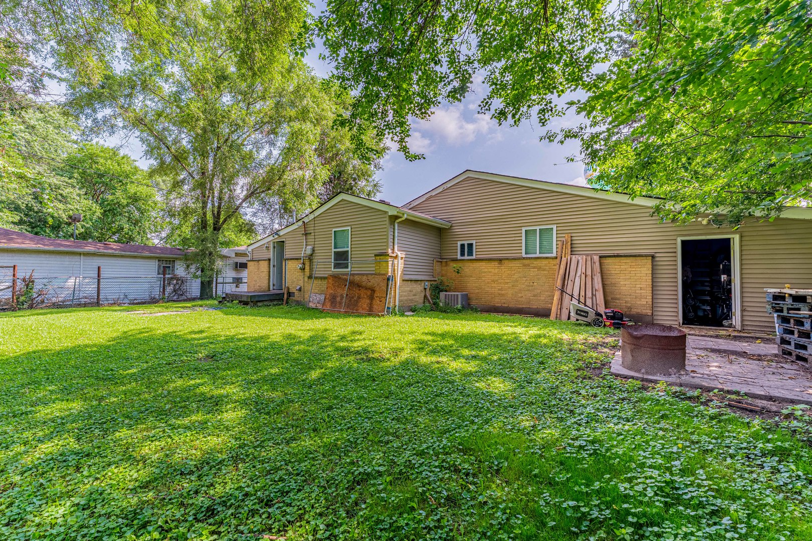 16332 Kedzie Avenue Property Photo 32