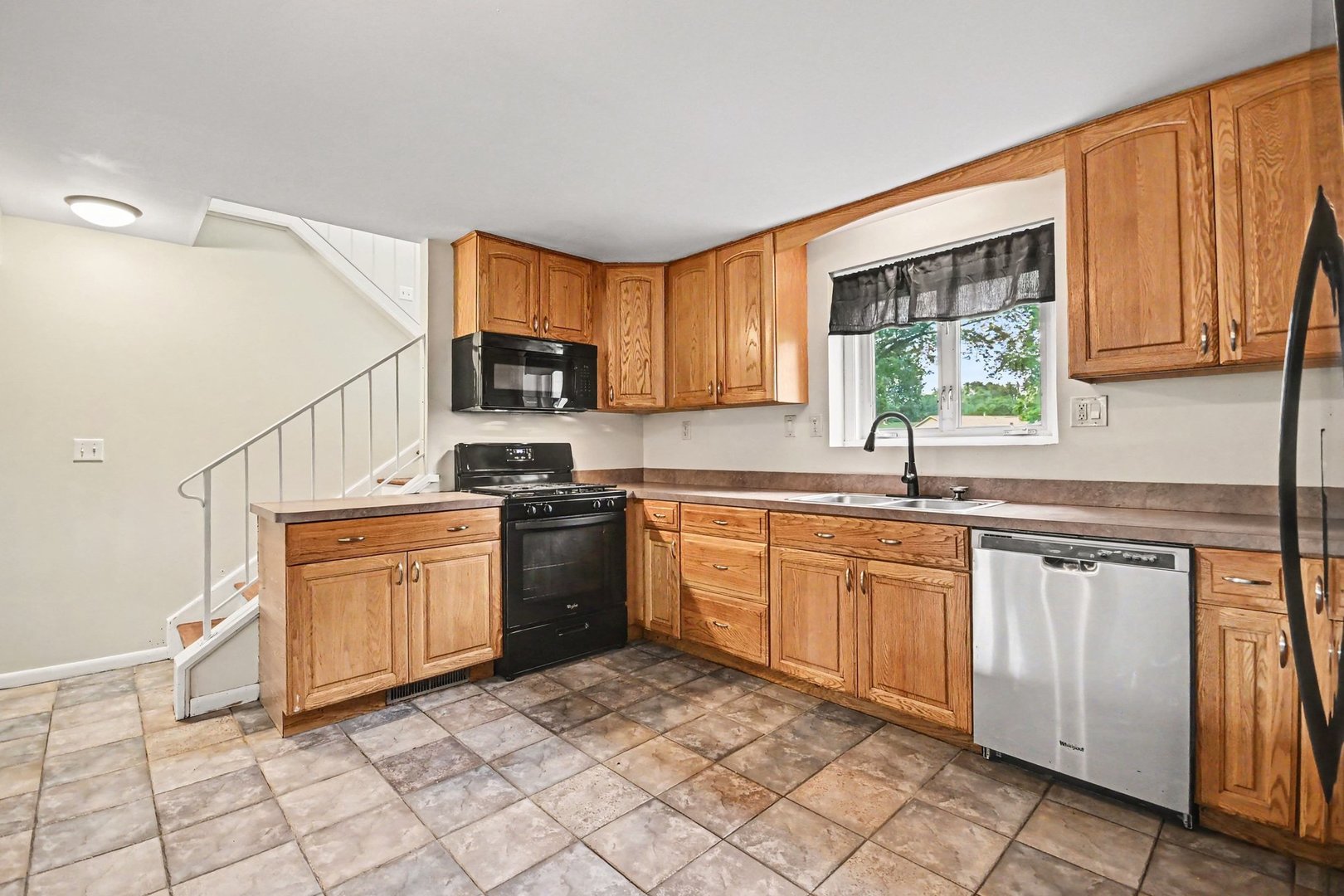 68 Marnel Road Property Photo 9