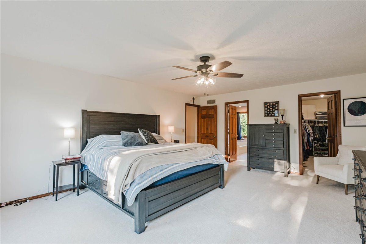 4 Inverness Drive Property Photo 22