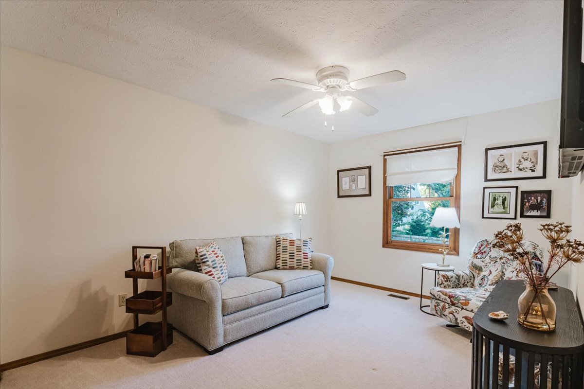 4 Inverness Drive Property Photo 28