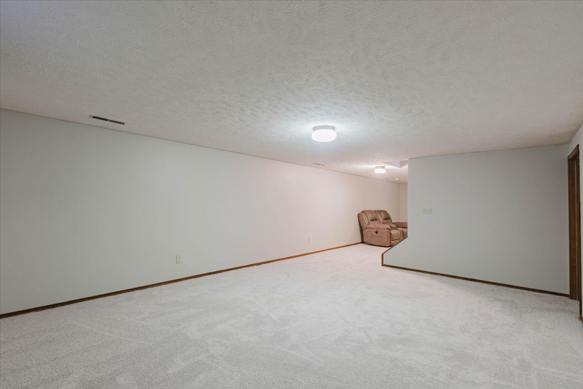 4 Inverness Drive Property Photo 34