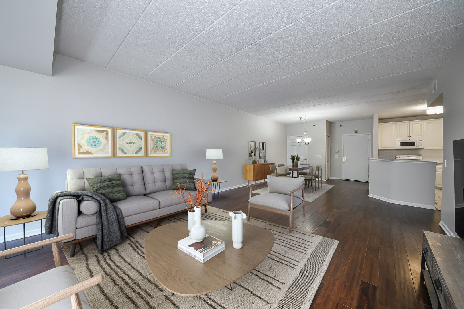 111 N Wheaton Avenue 103 Property Photo 5