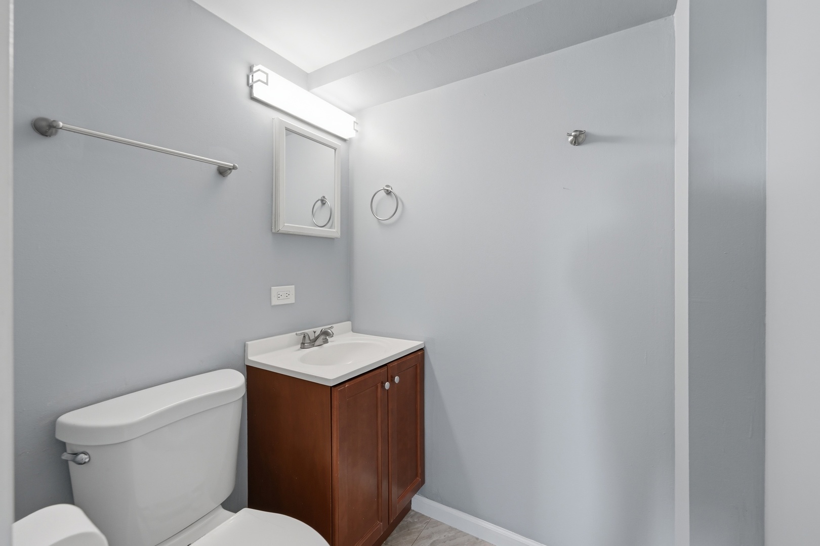 220 S Roselle Road 524 Property Photo 16