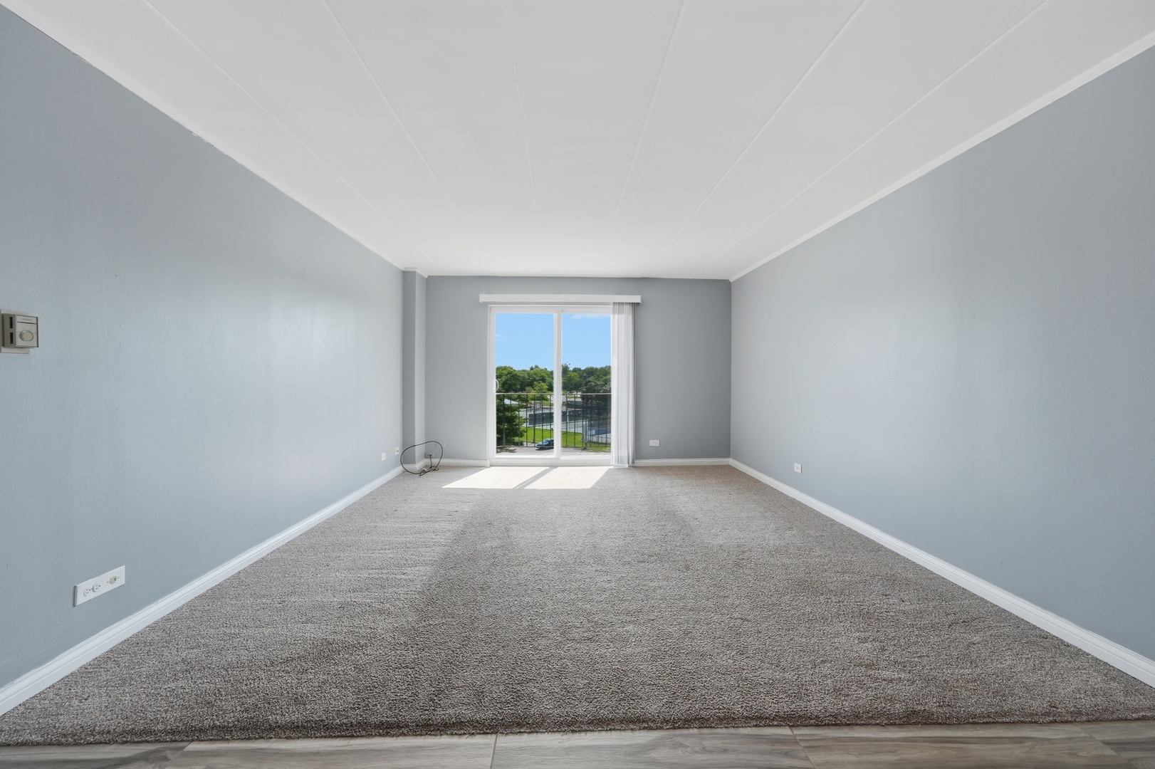 220 S Roselle Road 524 Property Photo 19