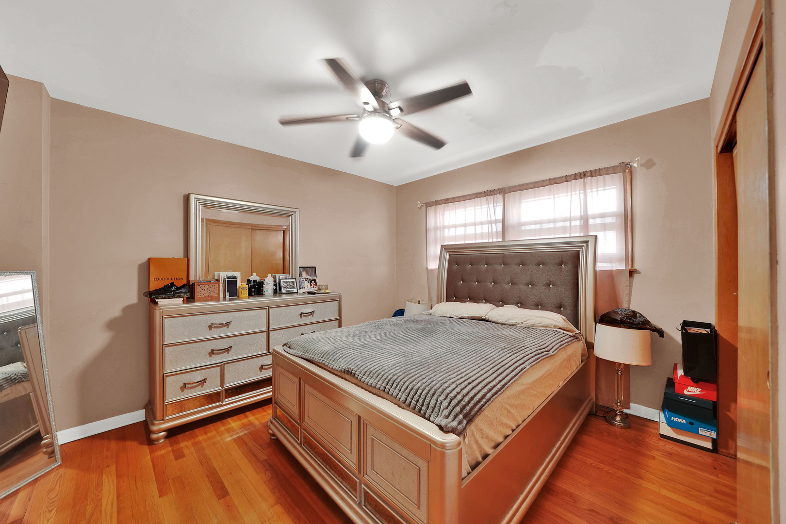 5550 S Pulaski Road Property Photo 16