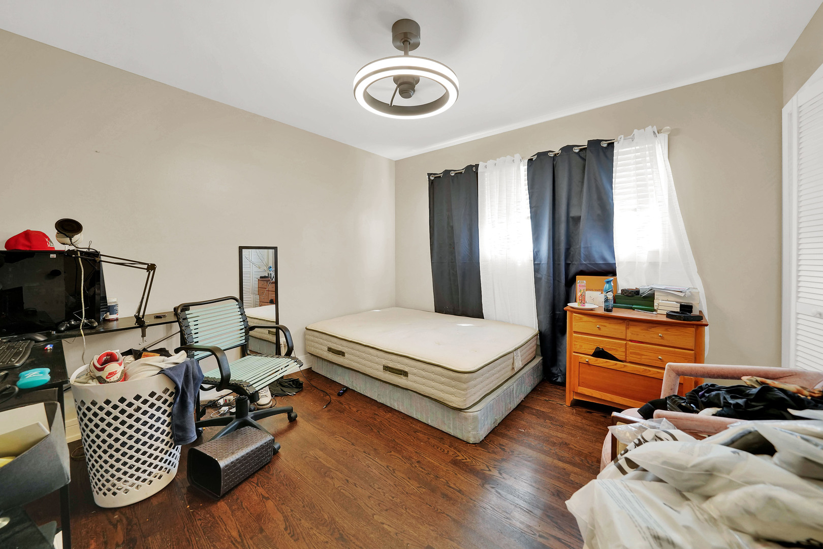 5550 S Pulaski Road Property Photo 18