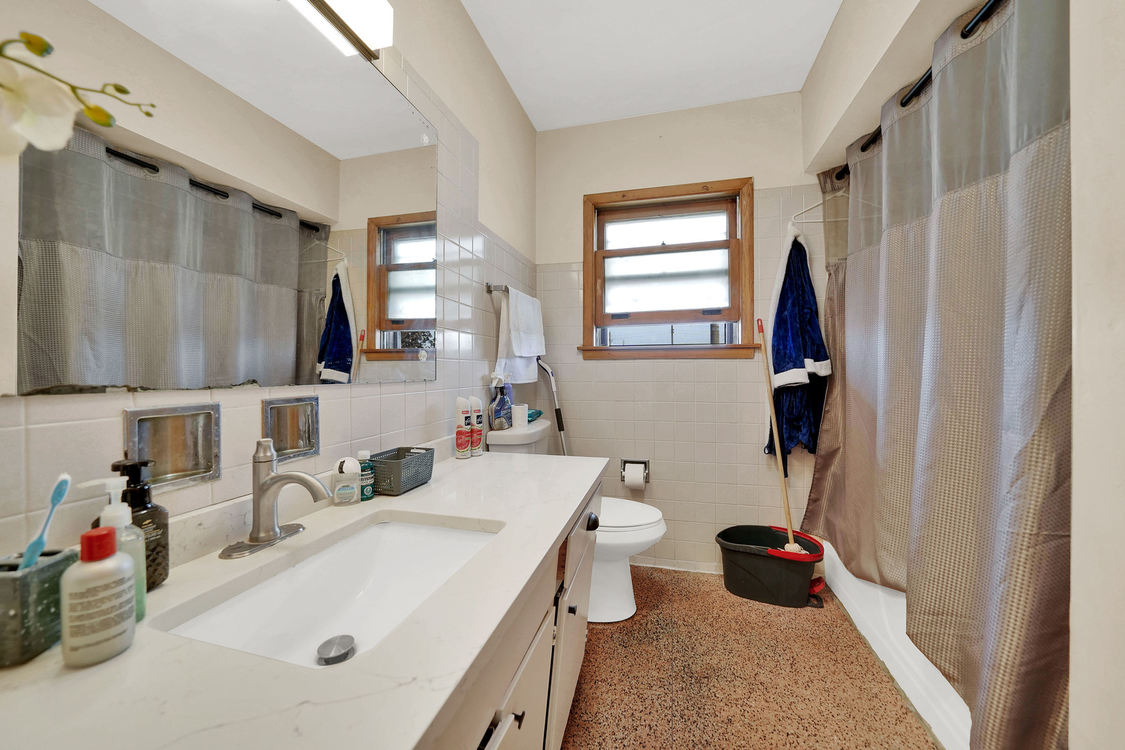 5550 S Pulaski Road Property Photo 19