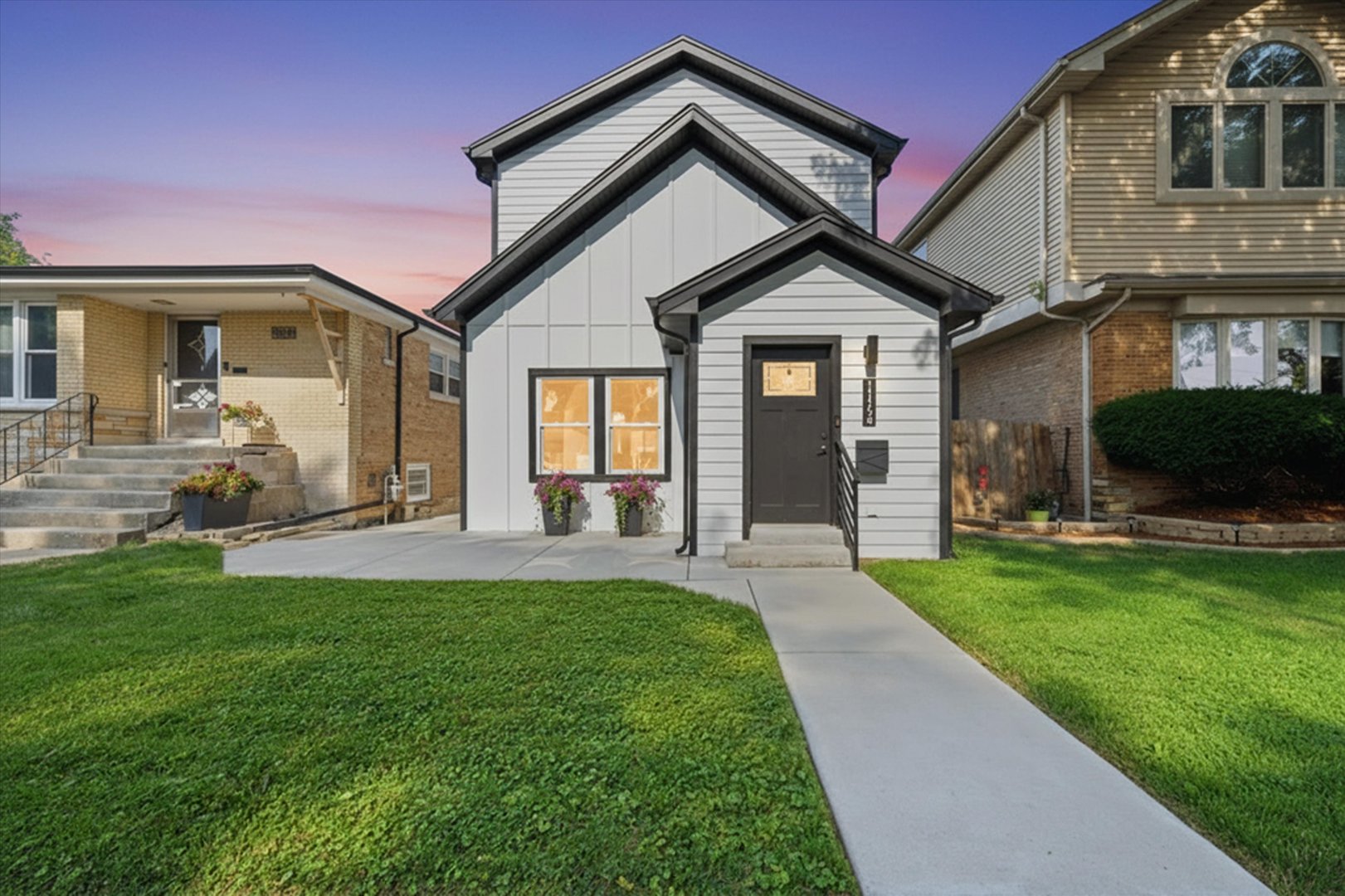 11154 S Troy Street Property Photo 1