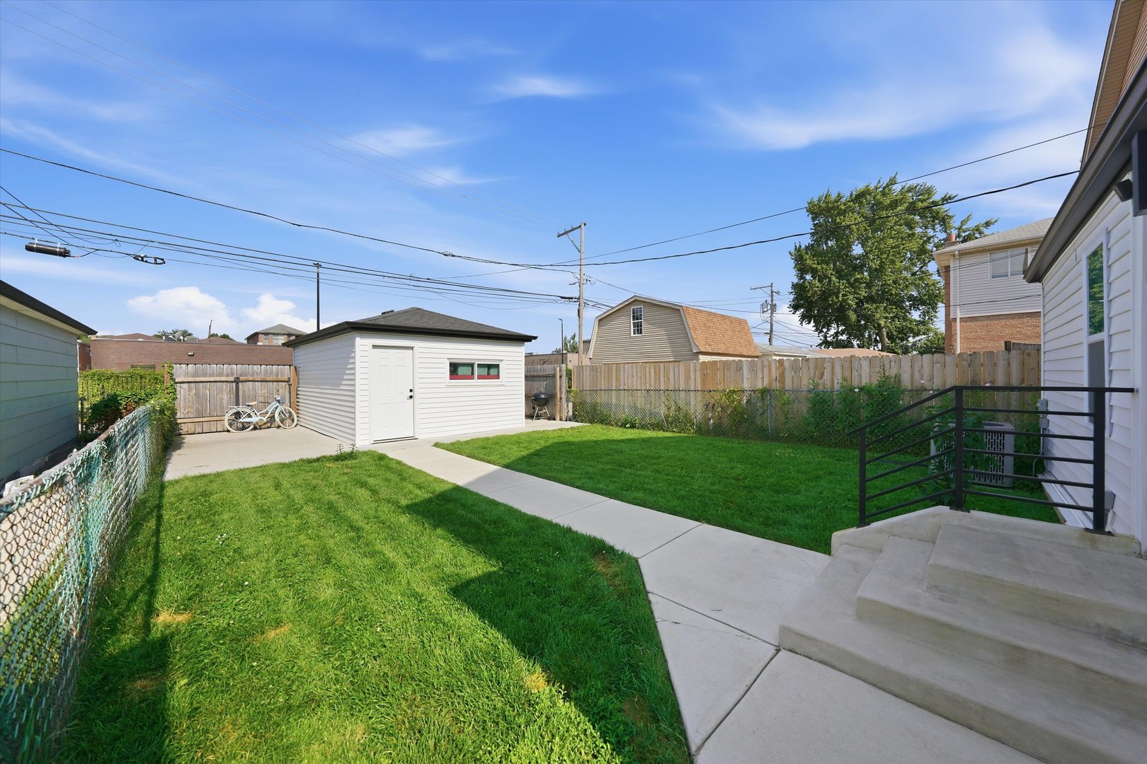 11154 S Troy Street Property Photo 21