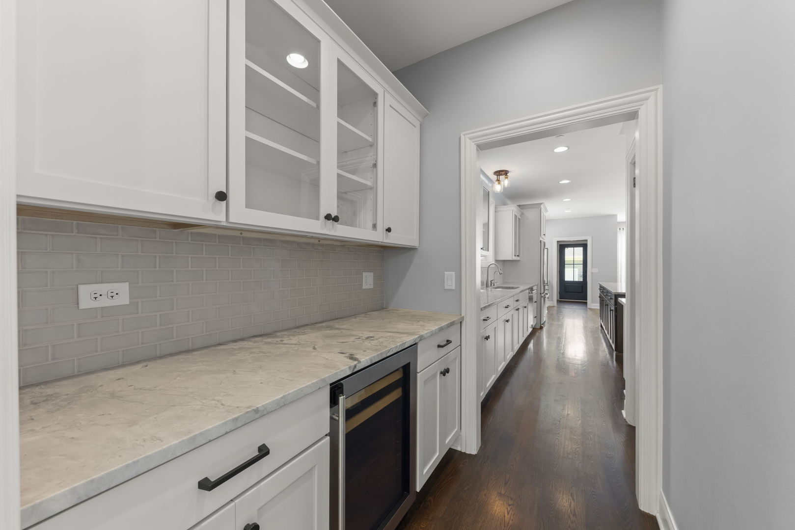 799 Hill Avenue Property Photo 8