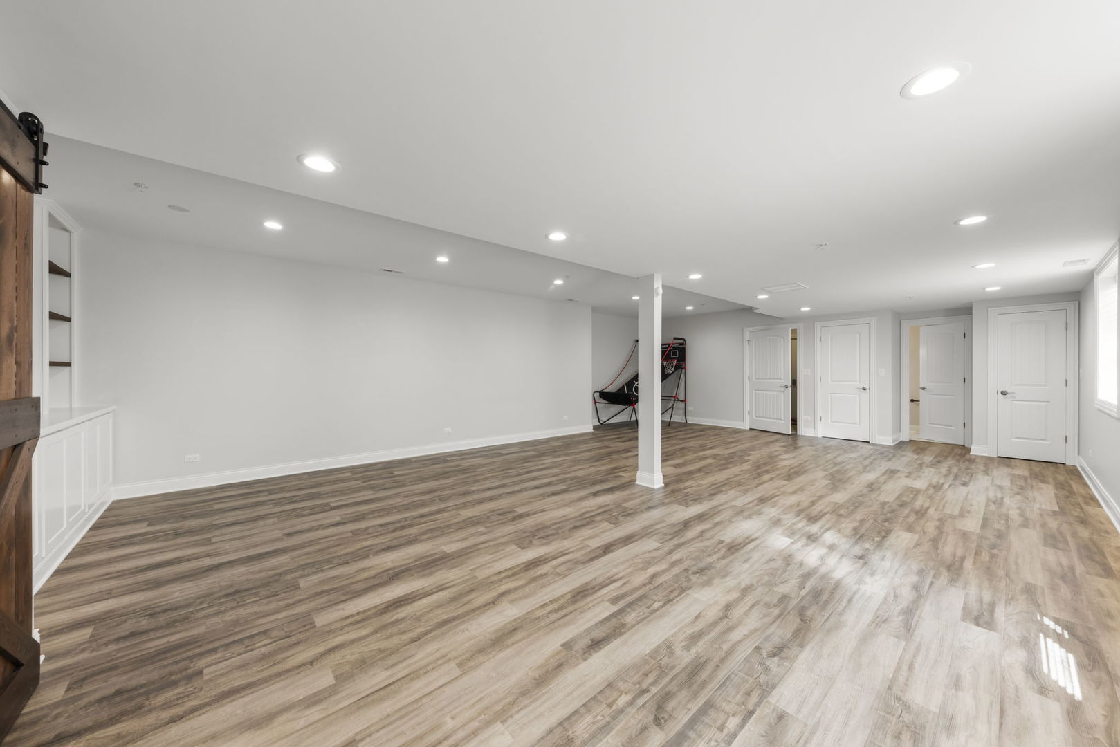 799 Hill Avenue Property Photo 37