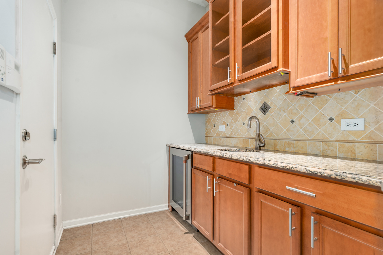 1179 Kingsley Lane Property Photo 4