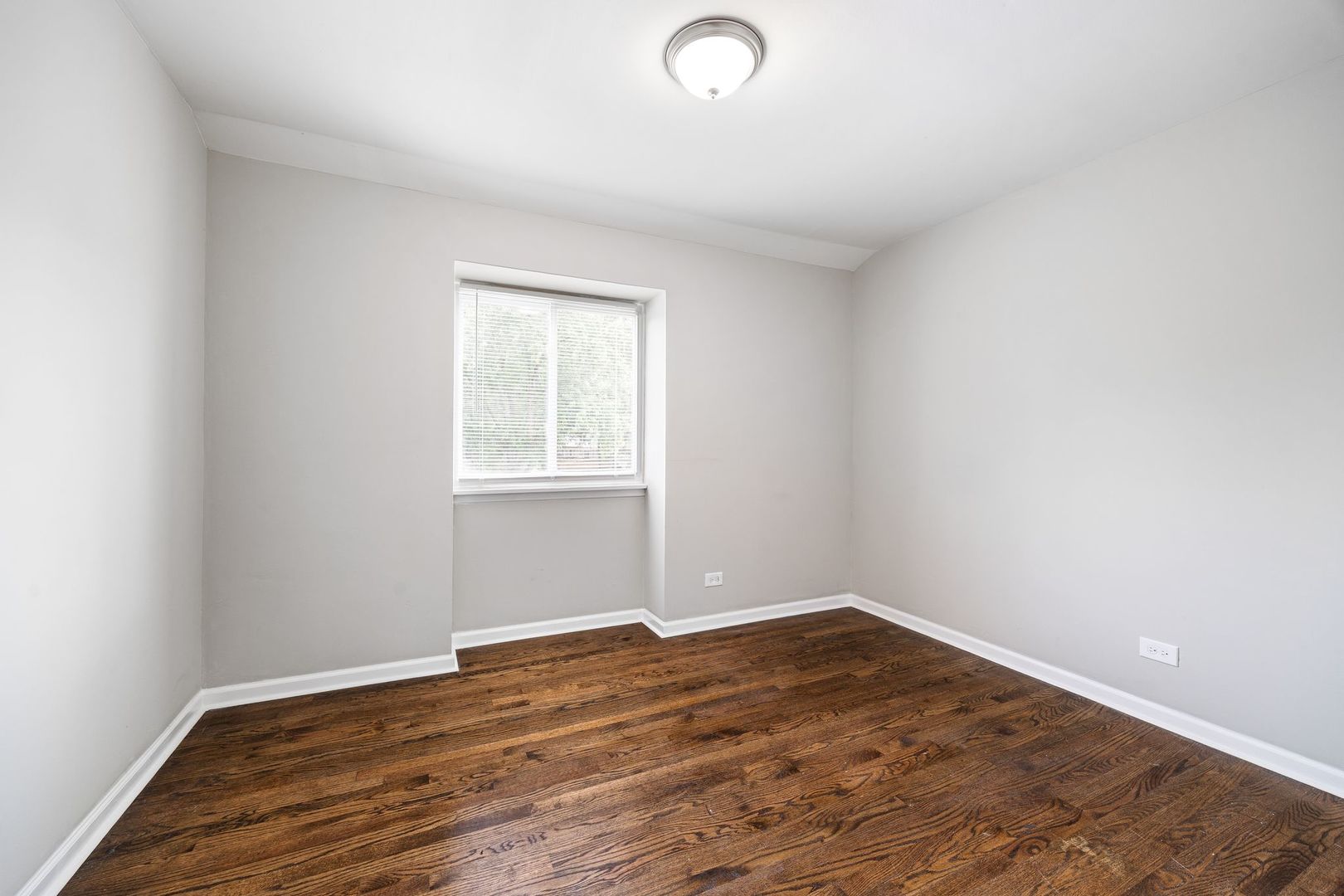 3041 St. Ives Court Property Photo 15