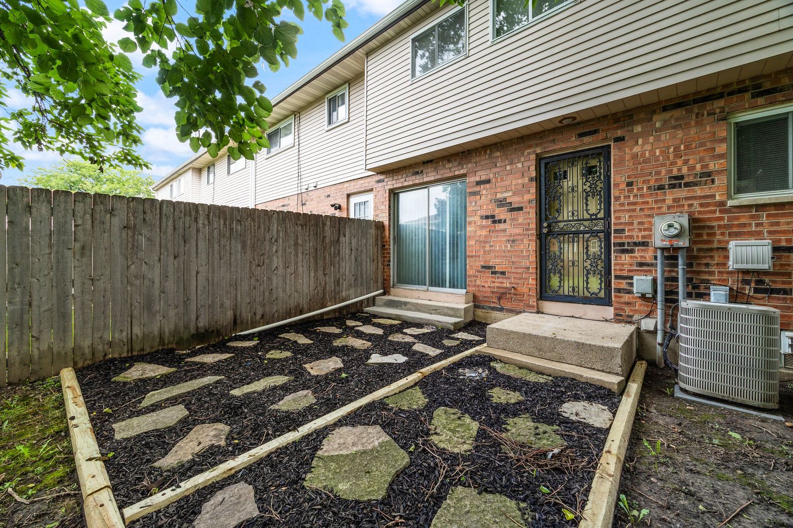 3041 St. Ives Court Property Photo 22