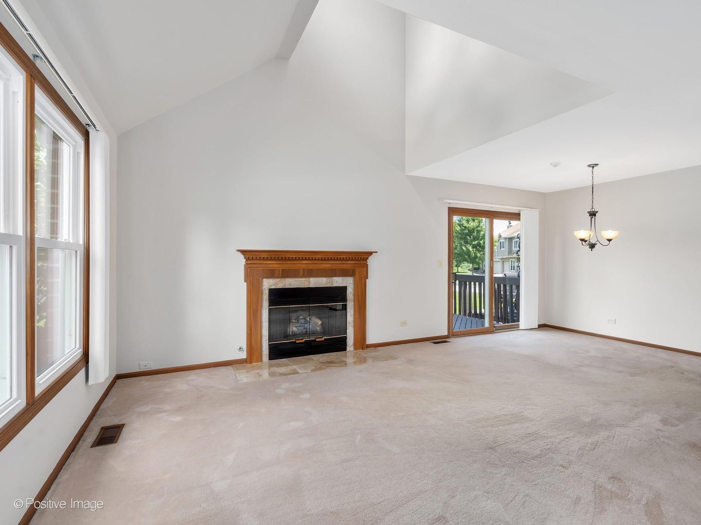 7926 Stewart Drive Property Photo 5