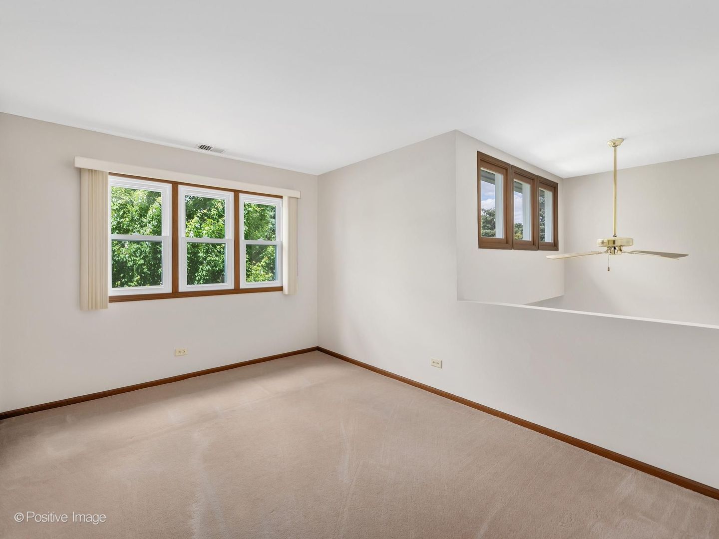 7926 Stewart Drive Property Photo 15